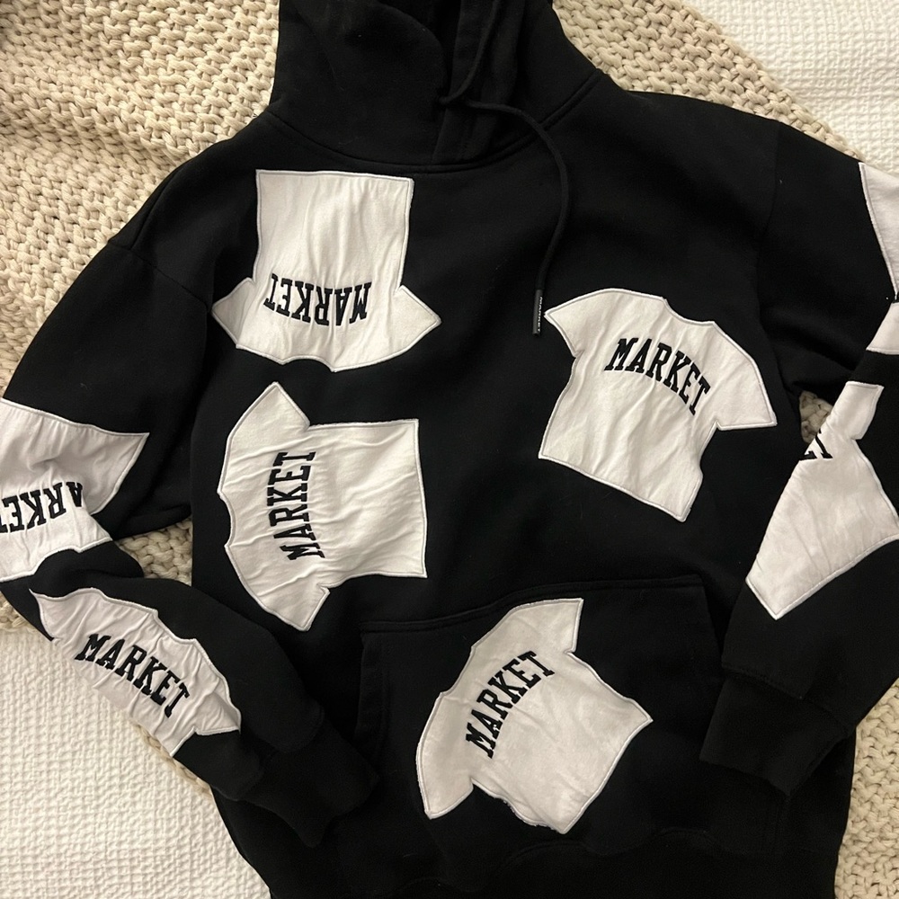 Market hoodie